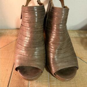 Bussola Lima Landry Taupe/Brown EU 39 US 8.5/9